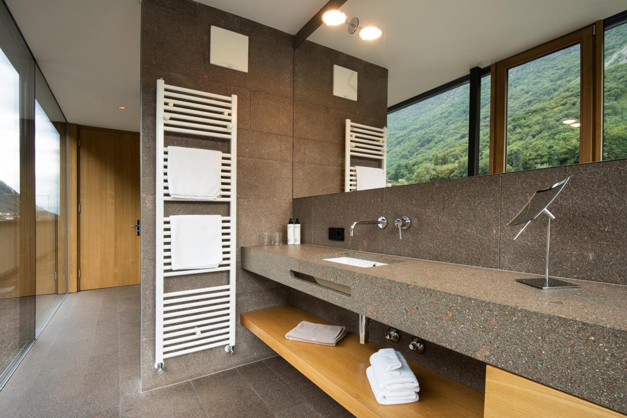 Hotel Muchele Postal / Burgstall Ruang foto